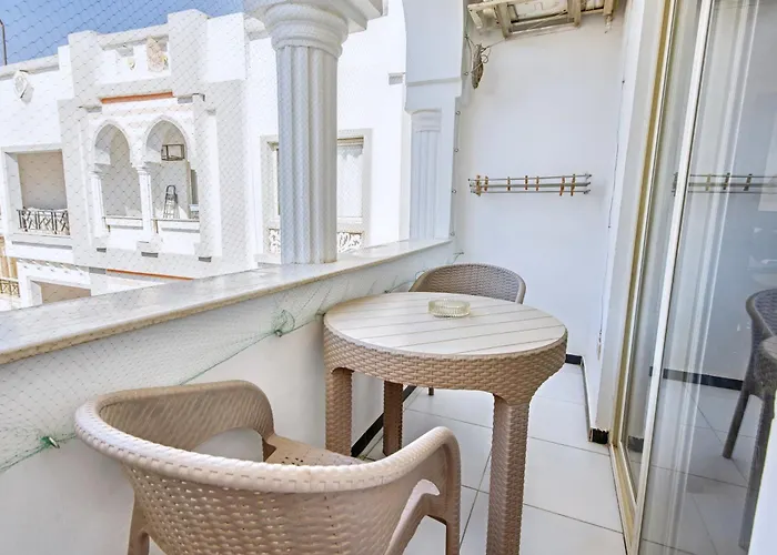 Rare New Marina Hotspot With Fast Free Wifi, Balcony & Pool * Hurghada