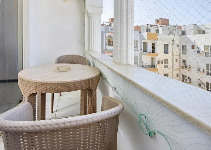 Rare New Marina Hotspot With Fast Free Wifi, Balcony & Pool * Hurghada